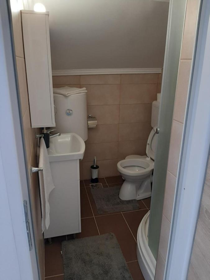 Aleksandrija Appartement Ni Buitenkant foto