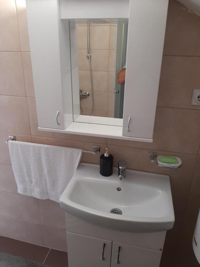 Aleksandrija Appartement Ni Buitenkant foto